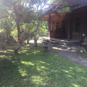 batan-duren-house.ubudhotelsnow.com/